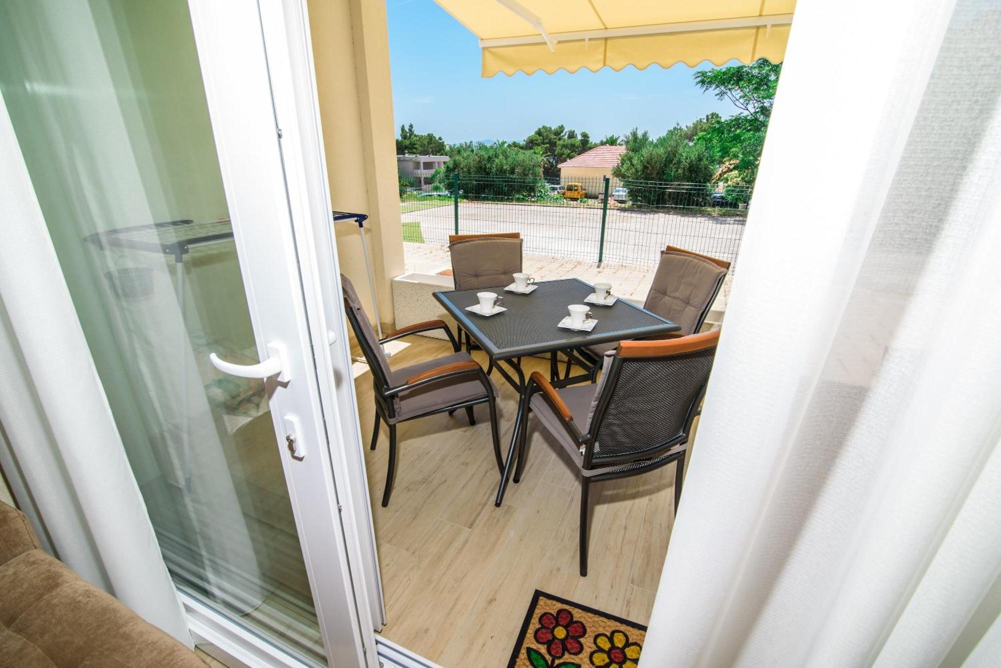 Apartments Leone Lukas Promajna Pokój zdjęcie