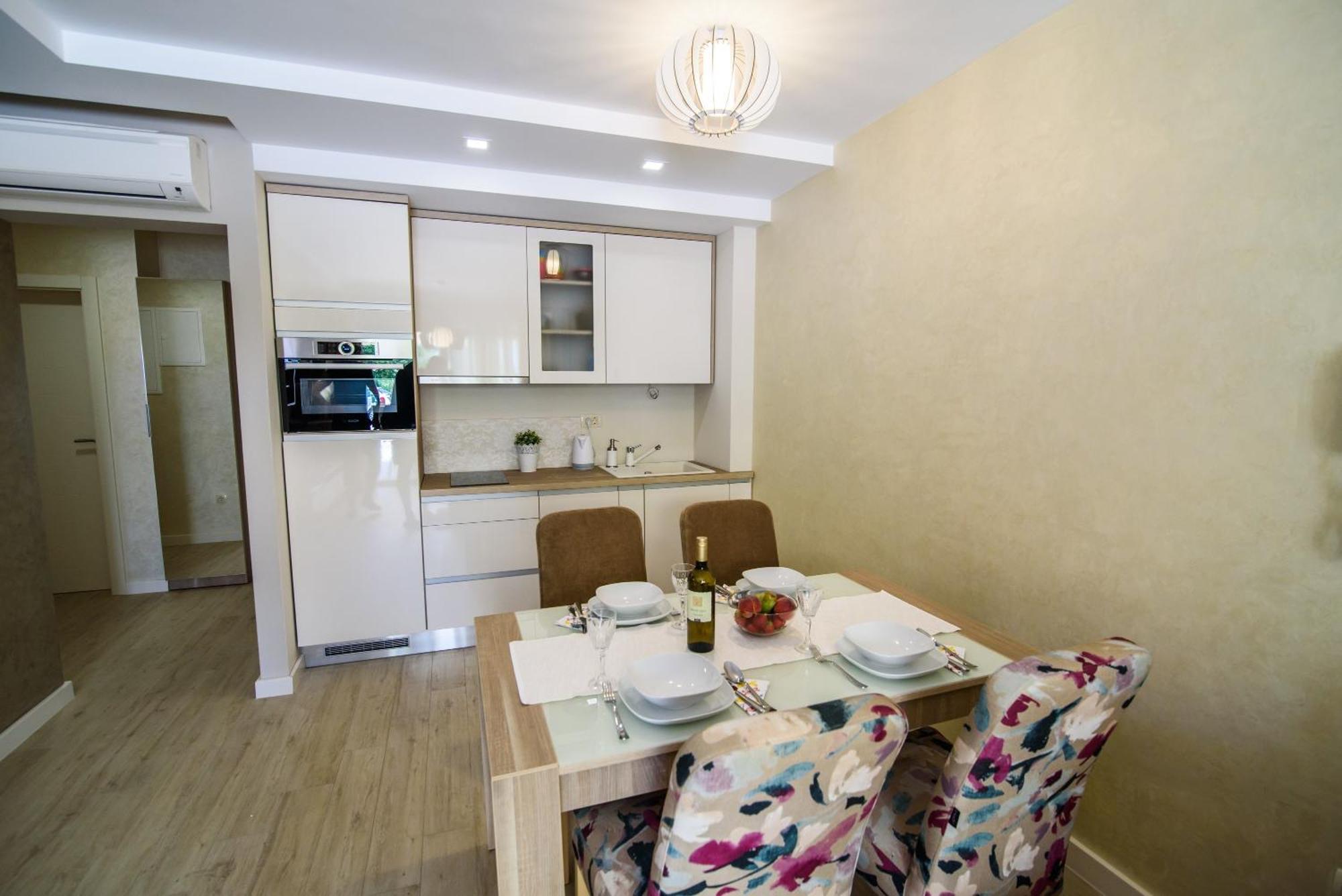 Apartments Leone Lukas Promajna Pokój zdjęcie