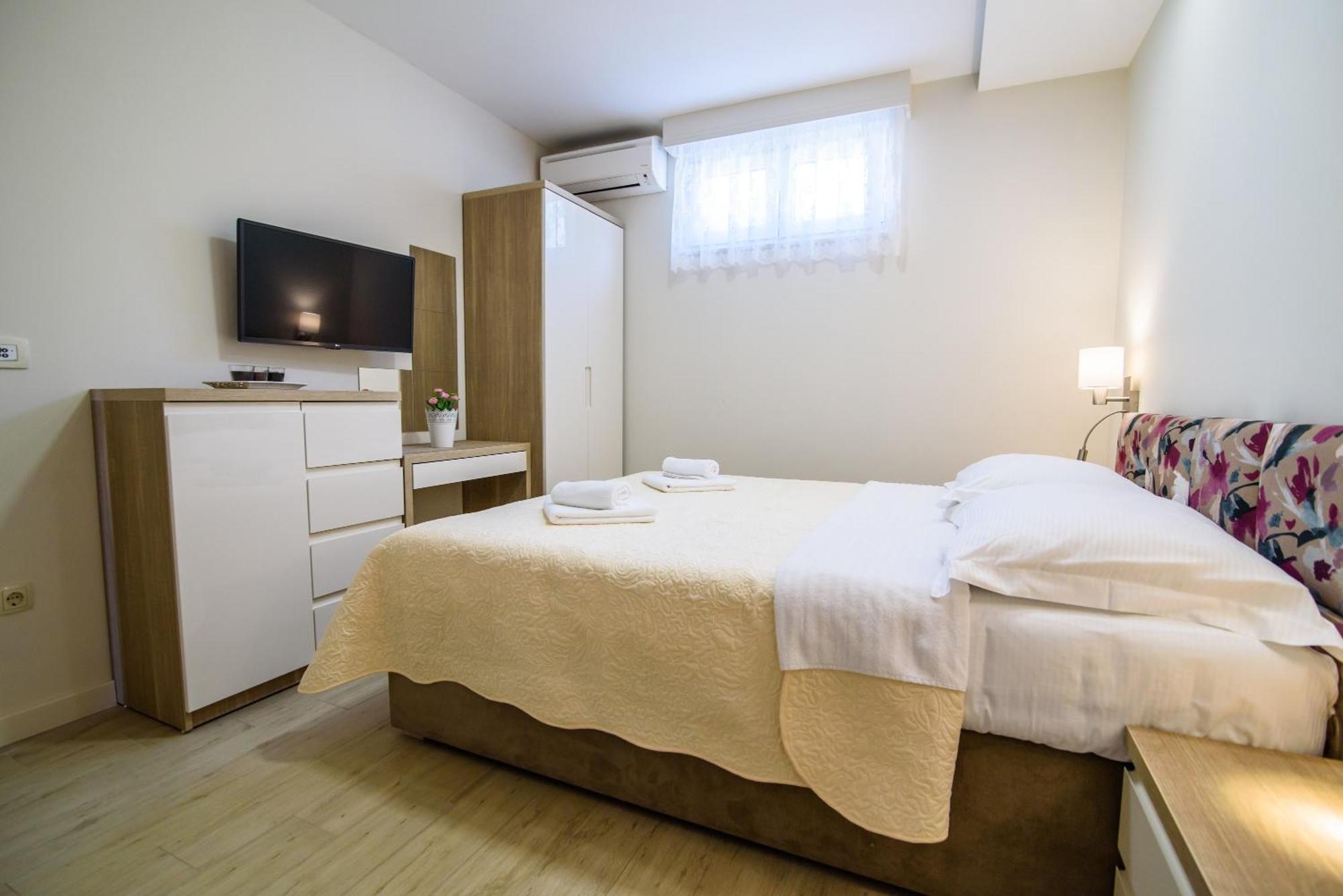 Apartments Leone Lukas Promajna Pokój zdjęcie