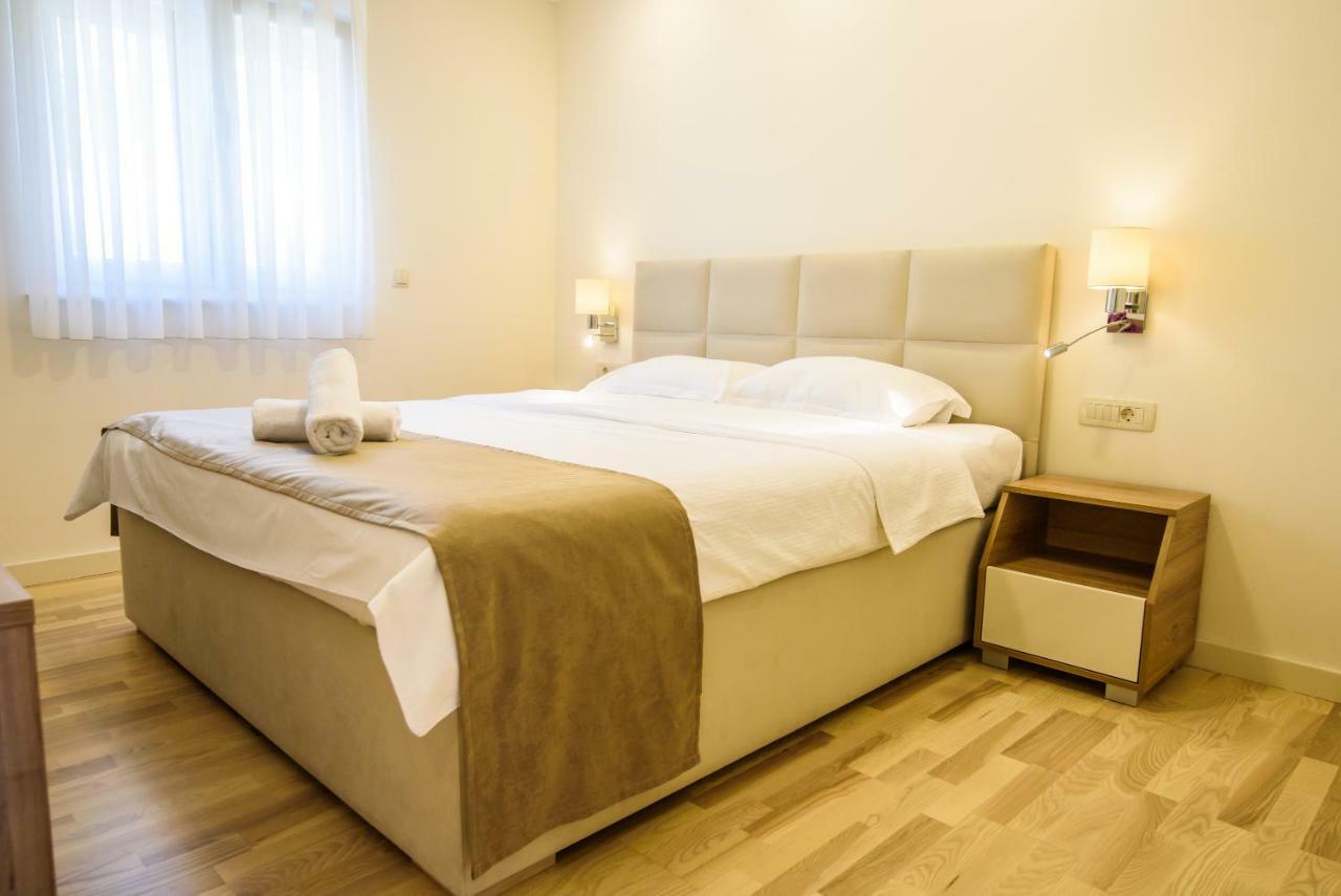 Apartments Leone Lukas Promajna Zewnętrze zdjęcie