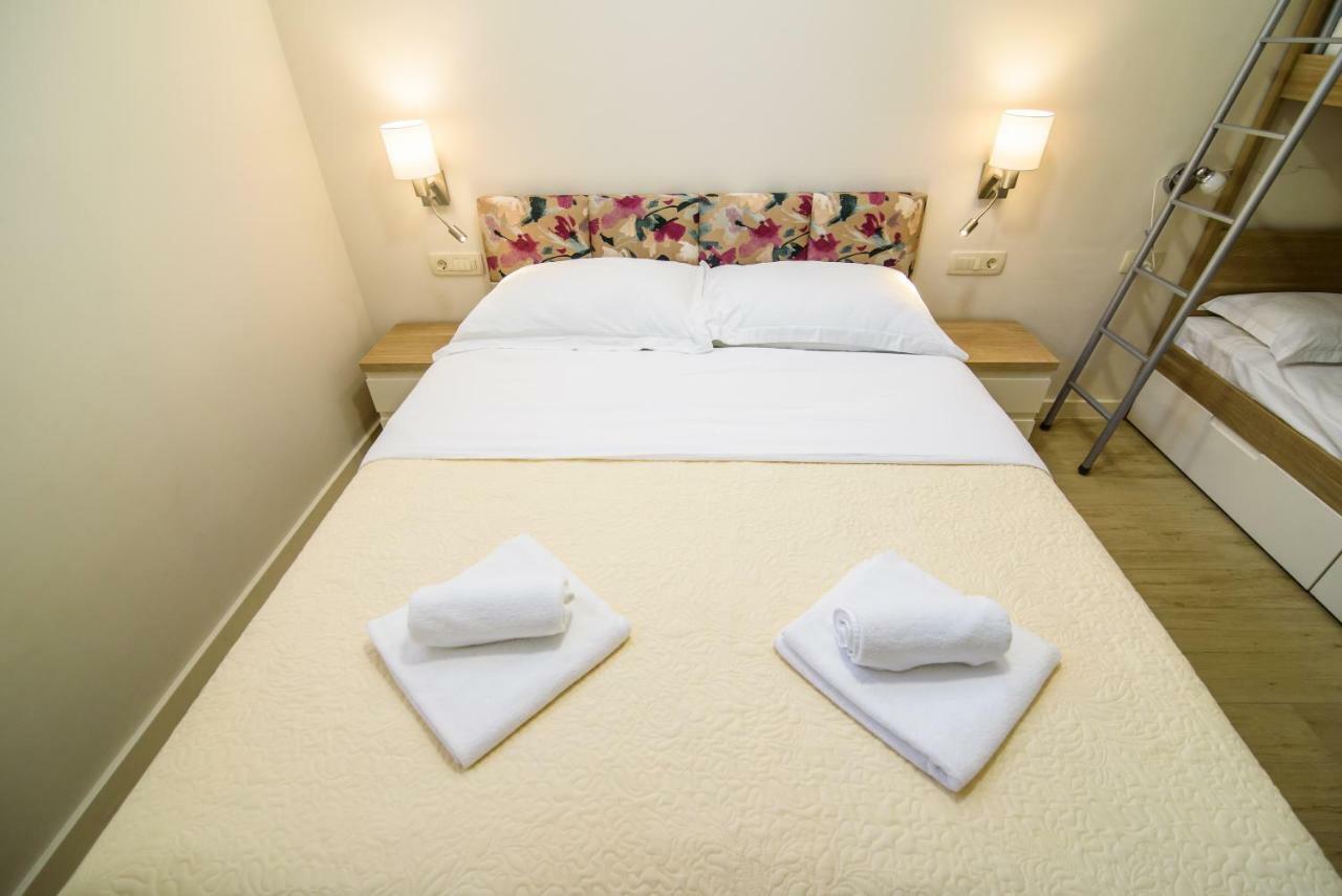 Apartments Leone Lukas Promajna Zewnętrze zdjęcie